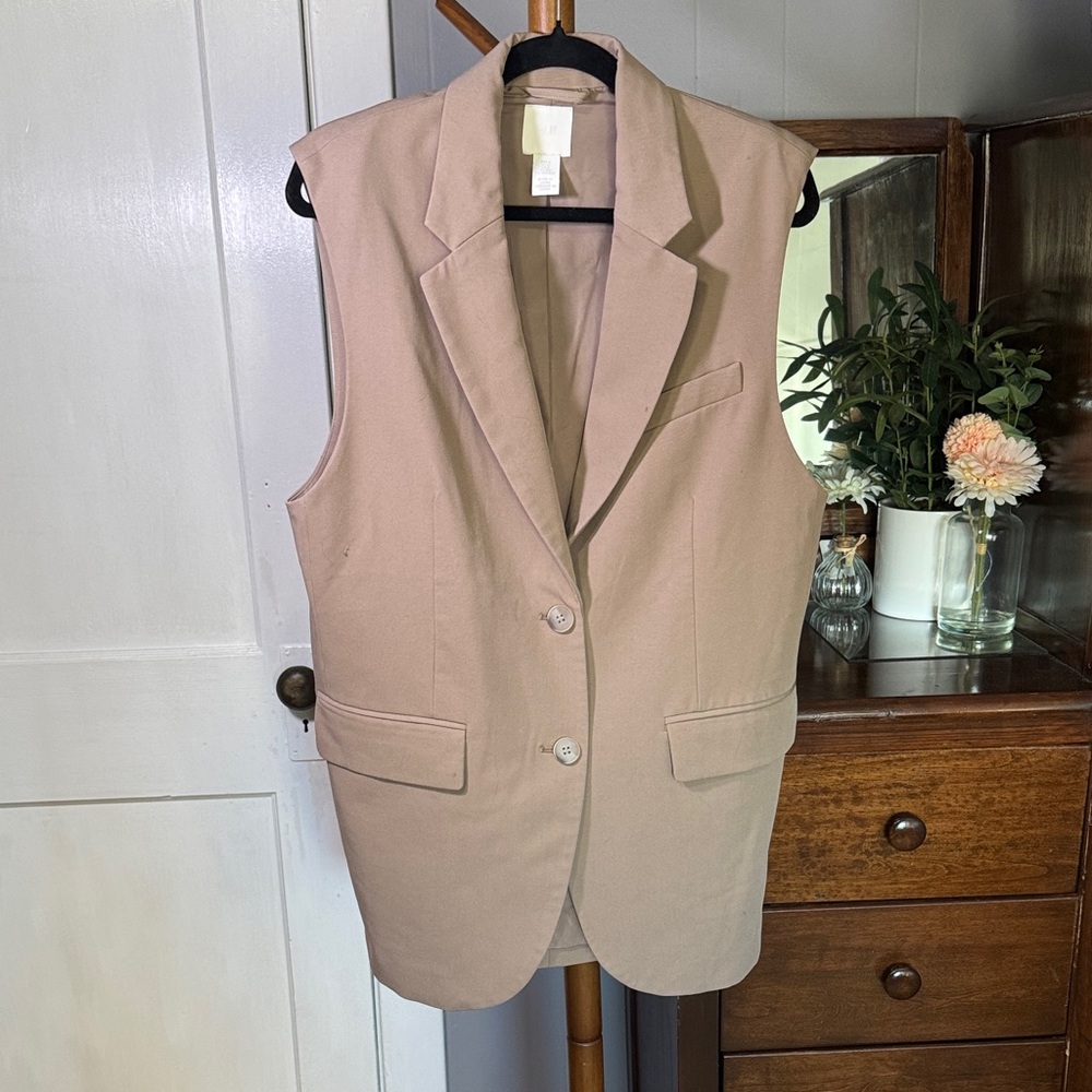 🤎 H&M Longline Blazer Vest — Tan (S)
